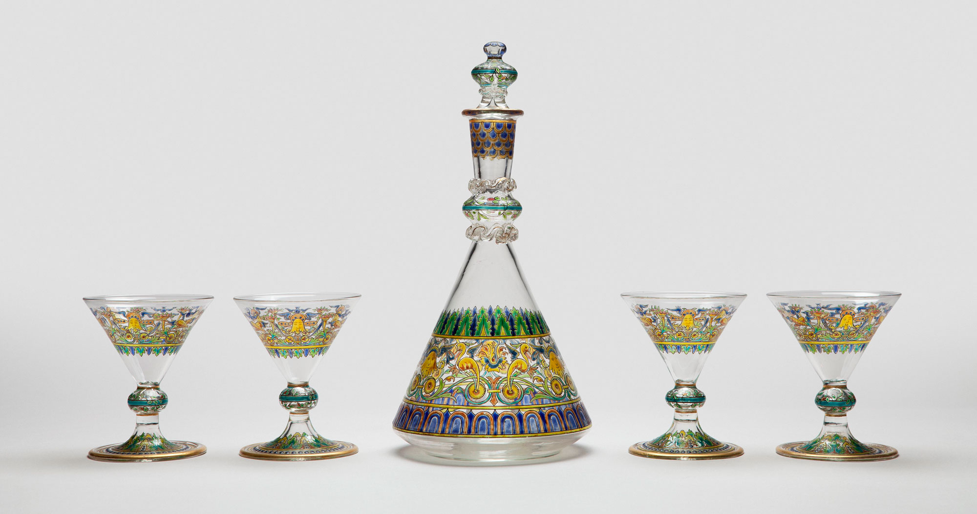 The exhibition "Masterpieces of the Russian Imperial Glass Factory of the XIX – early XX century from the collection of the State Historical Museum"